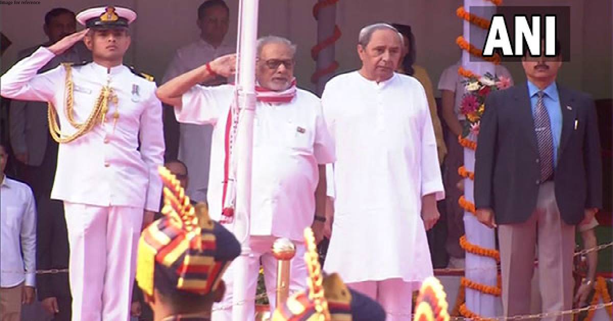 Odisha Governor unfurls Tiranga, salutes Republic Day parade in Bhubaneshwar